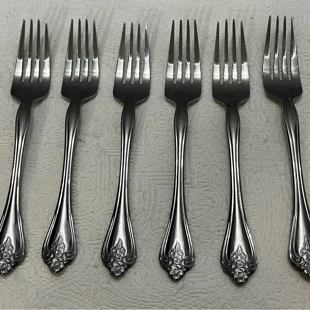 Oneida boutonnière Elegant Stainless Steel Salad Fork Set of 6